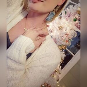 Old Navy Cream Cardigan